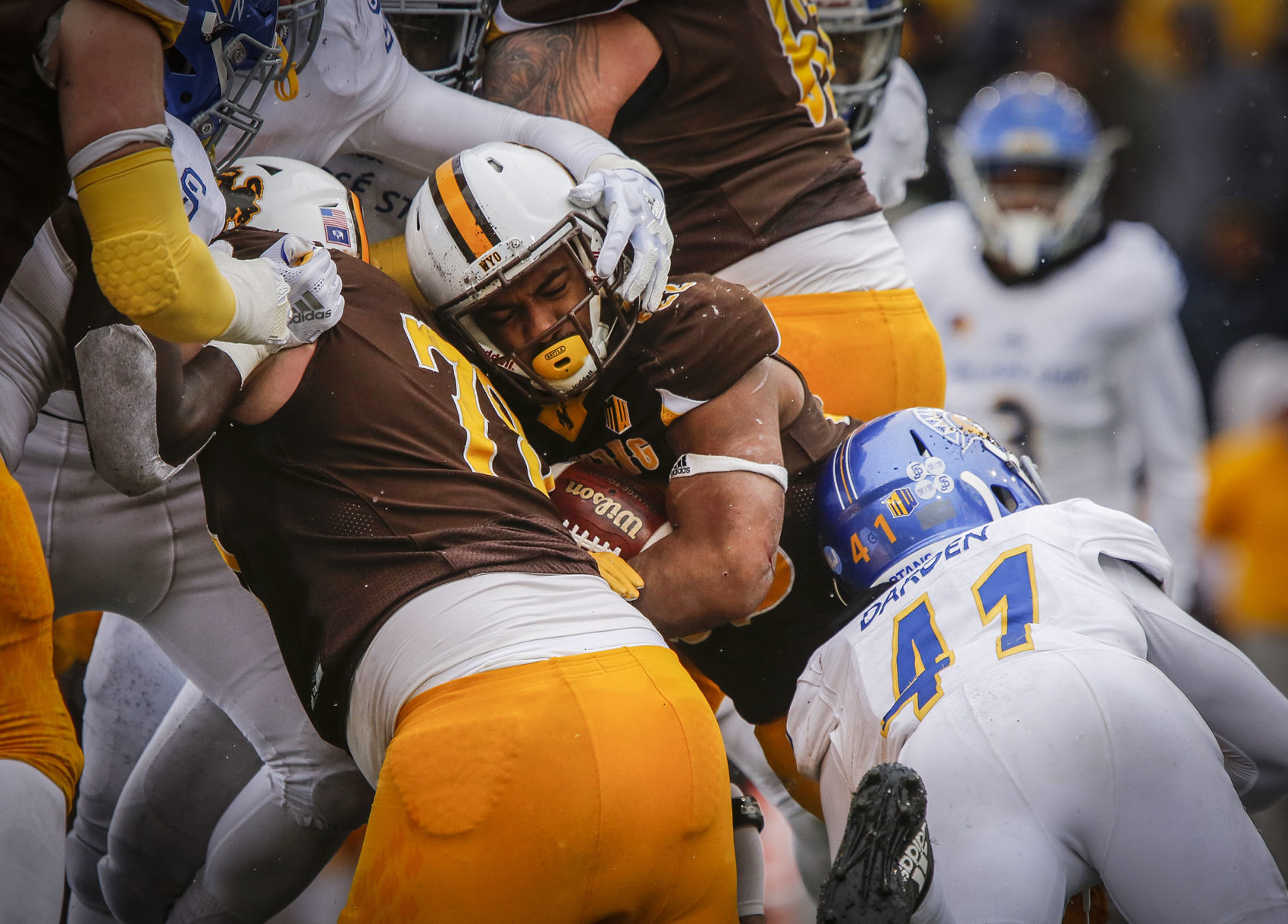 UW vs San Jose State